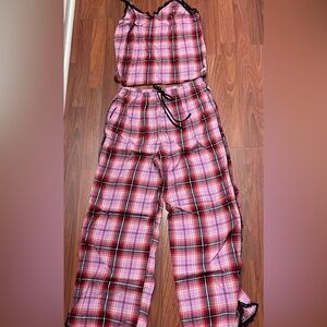 Victoria's Secret Pink and Red Plaid Lounge Top and Bottoms Set EUC *Like New*